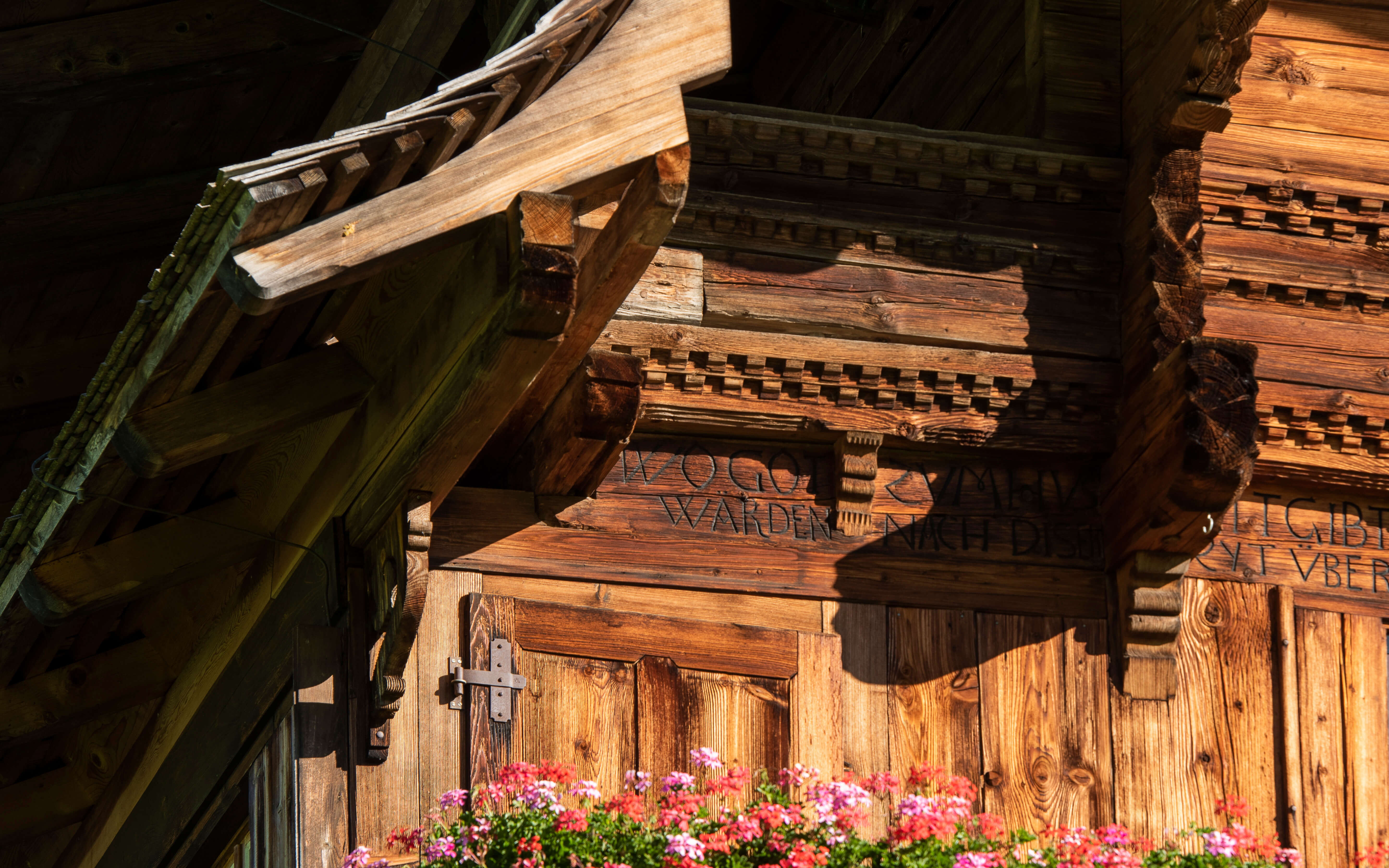 Foto Fassade Haus auf dem vorderen Bergli - zum Foto