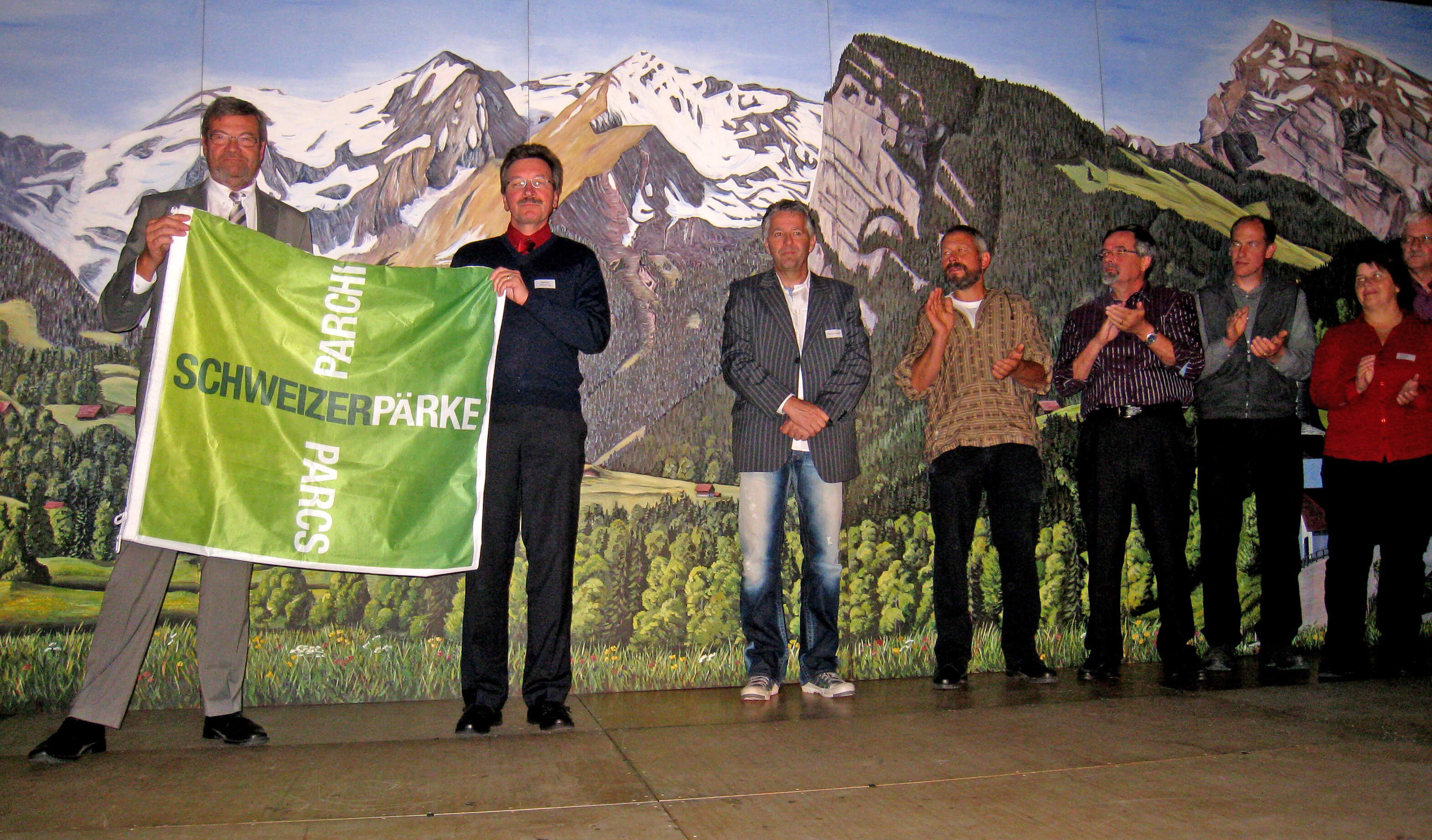 Foto Labelübergabe im November 2011 - zum Foto