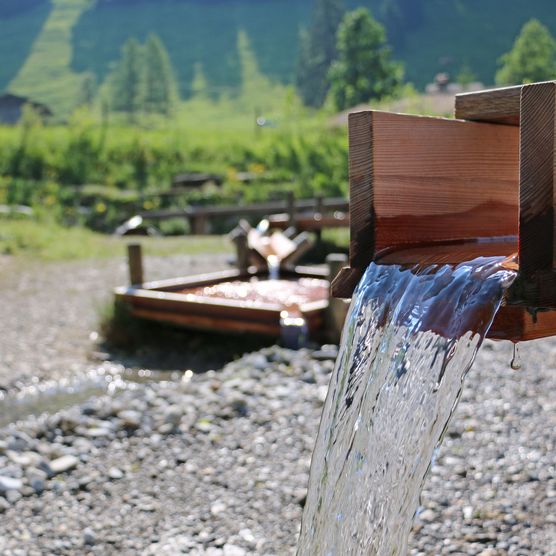Photo Extrémité d'une cruche à eau - voir la photo